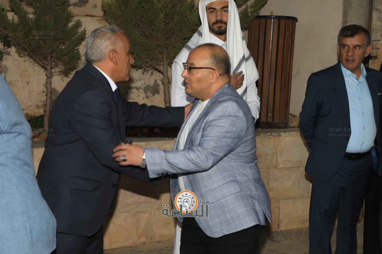 Madar Al-Saa Images 0.2384768547854761