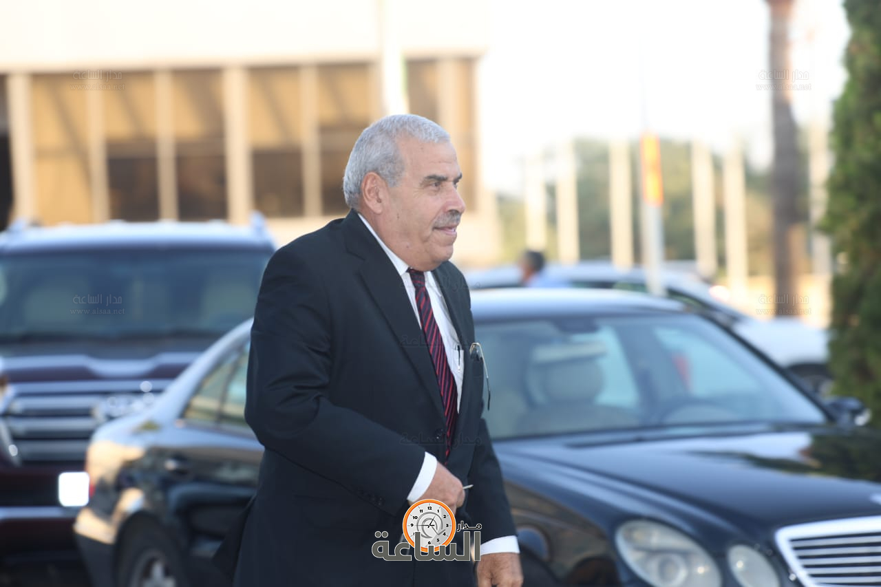 Madar Al-Saa Images 0.6815273169057435