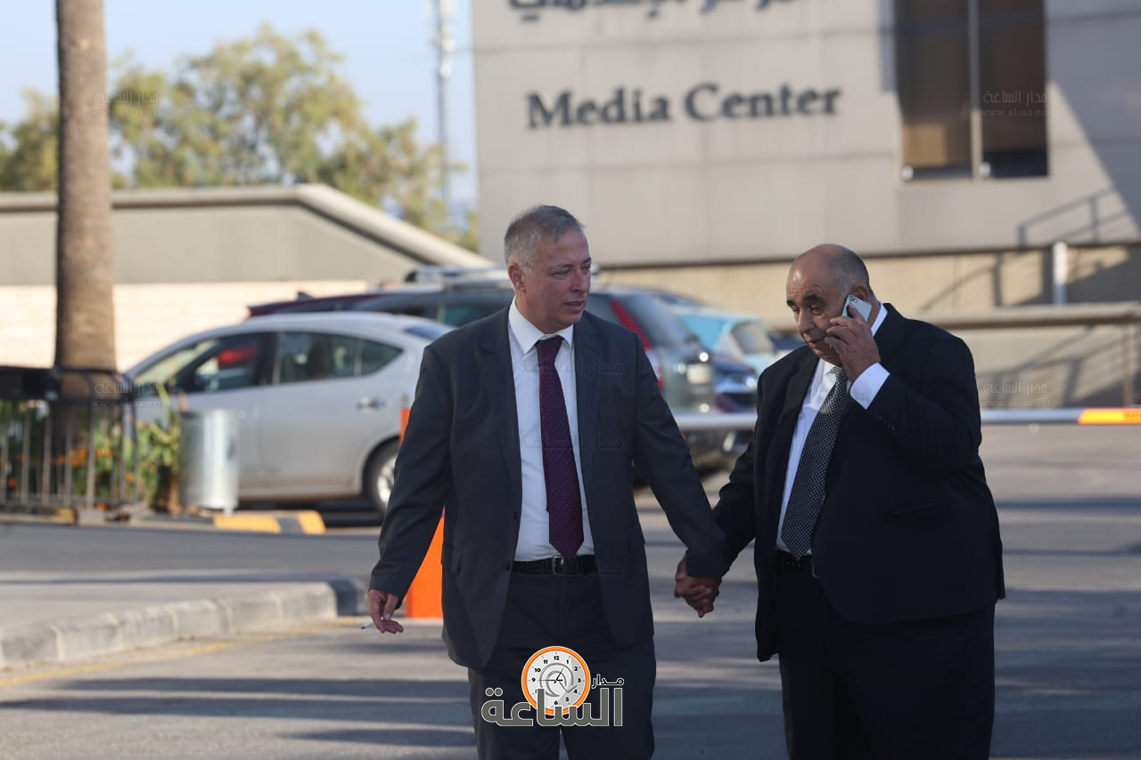 Madar Al-Saa Images 0.5593799984599062