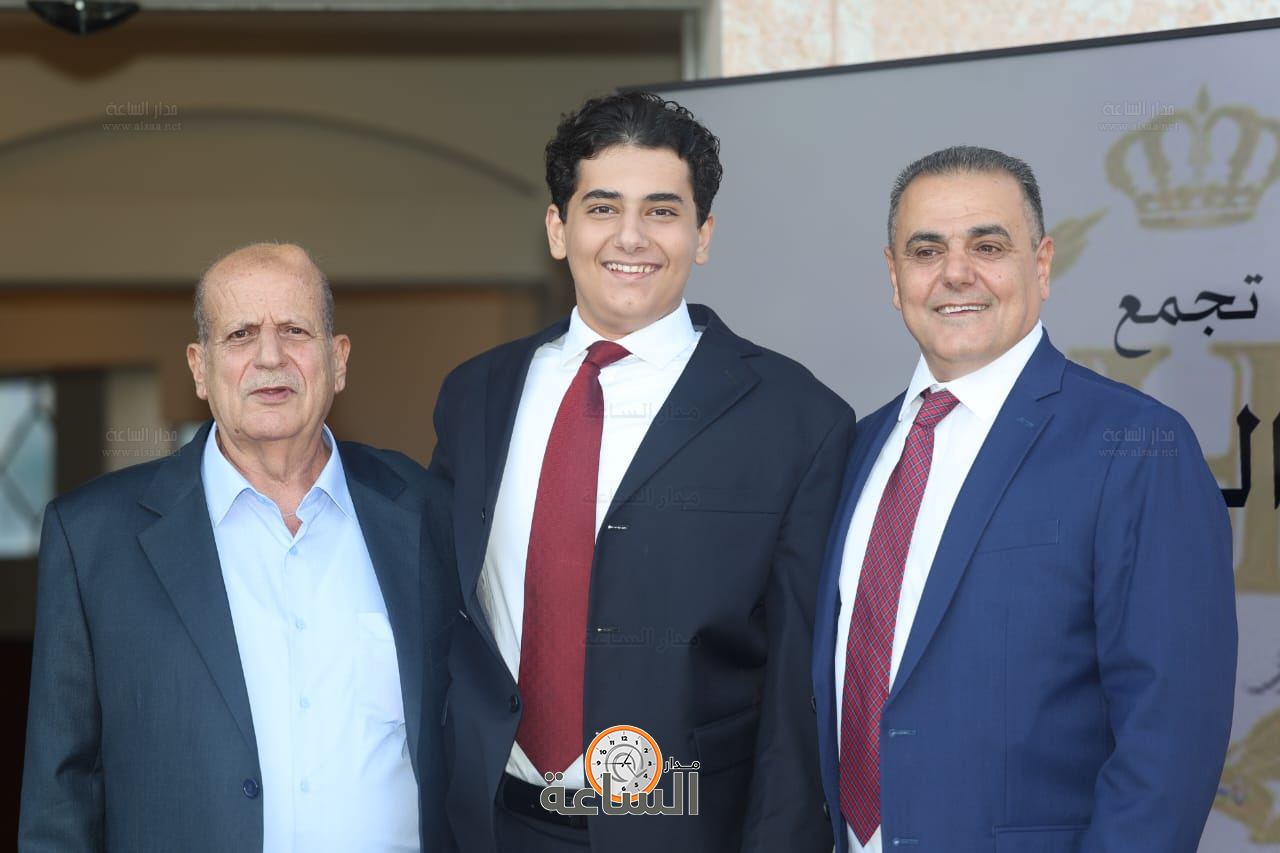 Madar Al-Saa Images 0.15814349418416518