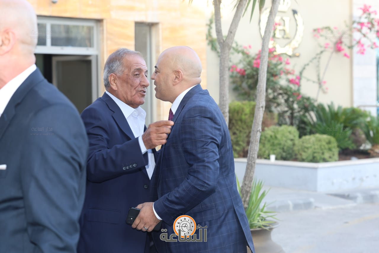 Madar Al-Saa Images 0.9156408648680706