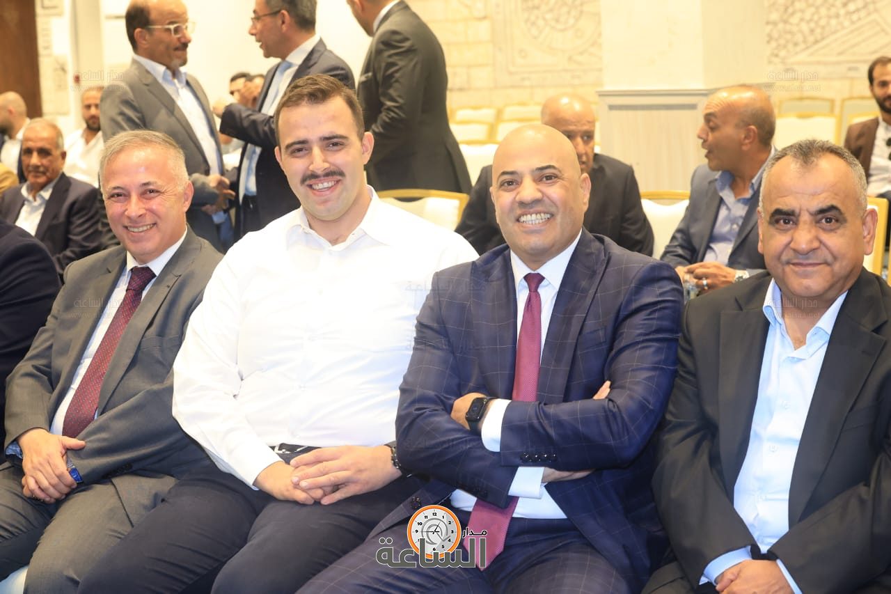 Madar Al-Saa Images 0.9902987028385725