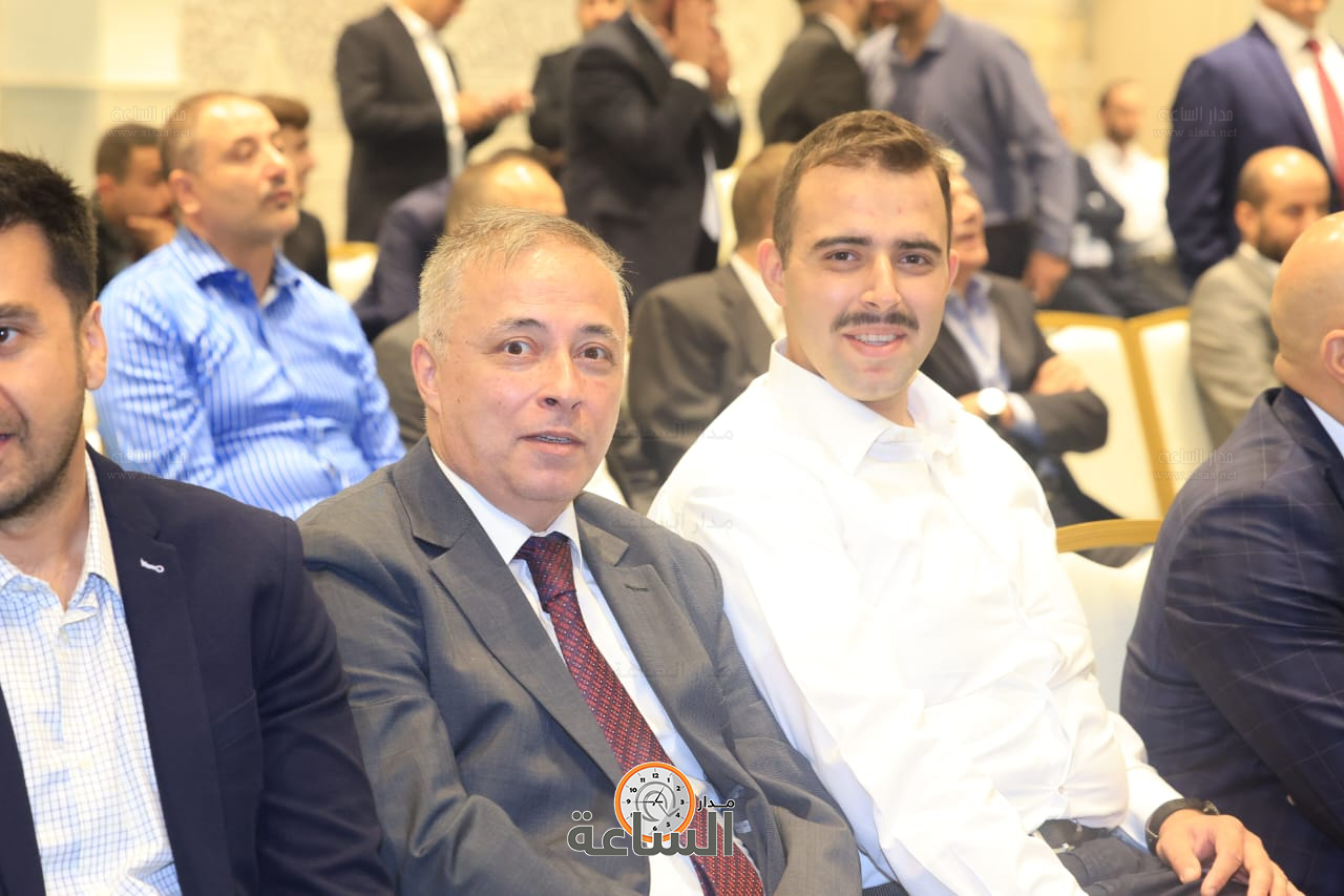 Madar Al-Saa Images 0.8988435572215627