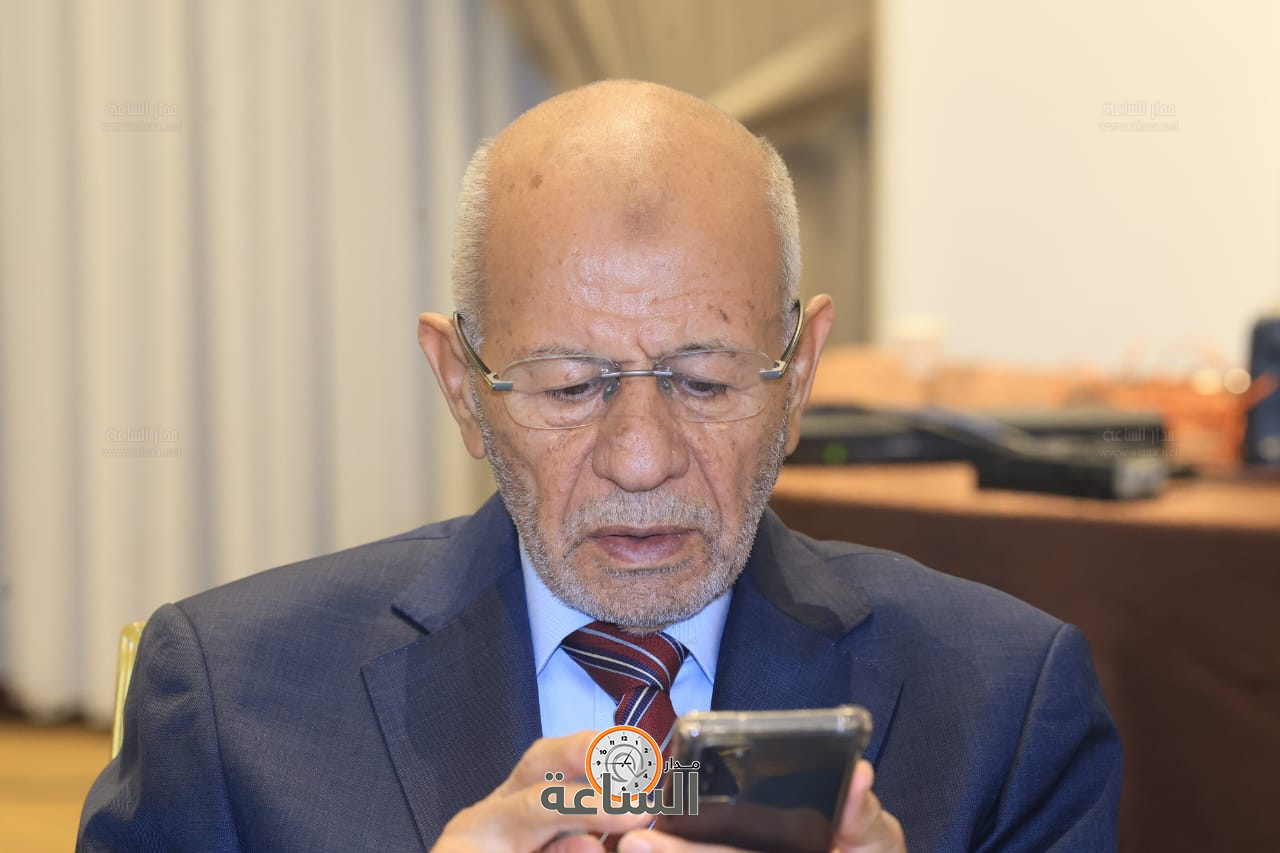 Madar Al-Saa Images 0.11633299399212571