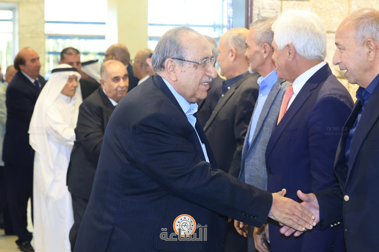 Madar Al-Saa Images 0.676116143169776