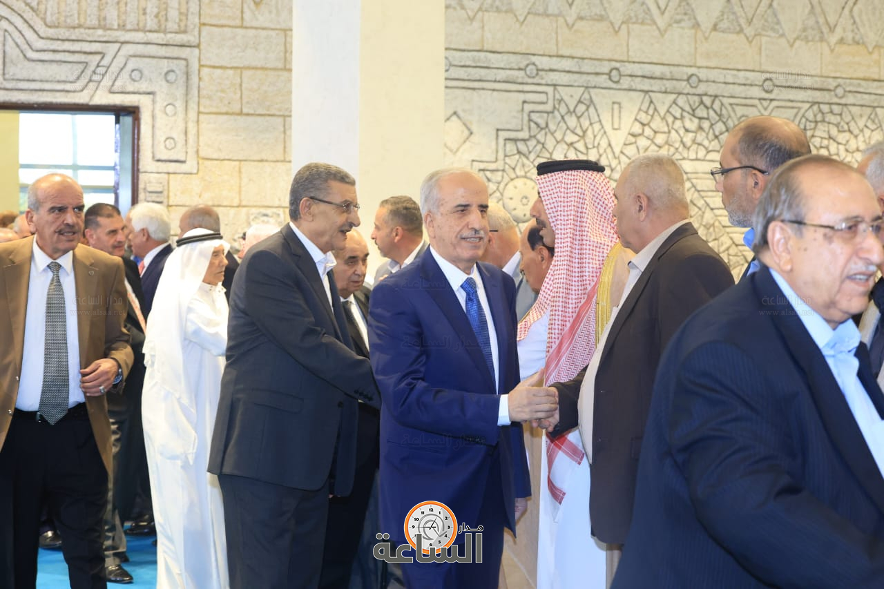 Madar Al-Saa Images 0.15504983714121434