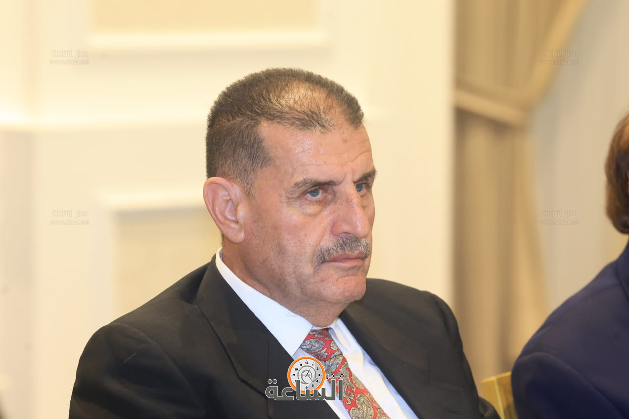 Madar Al-Saa Images 0.8038893357064784