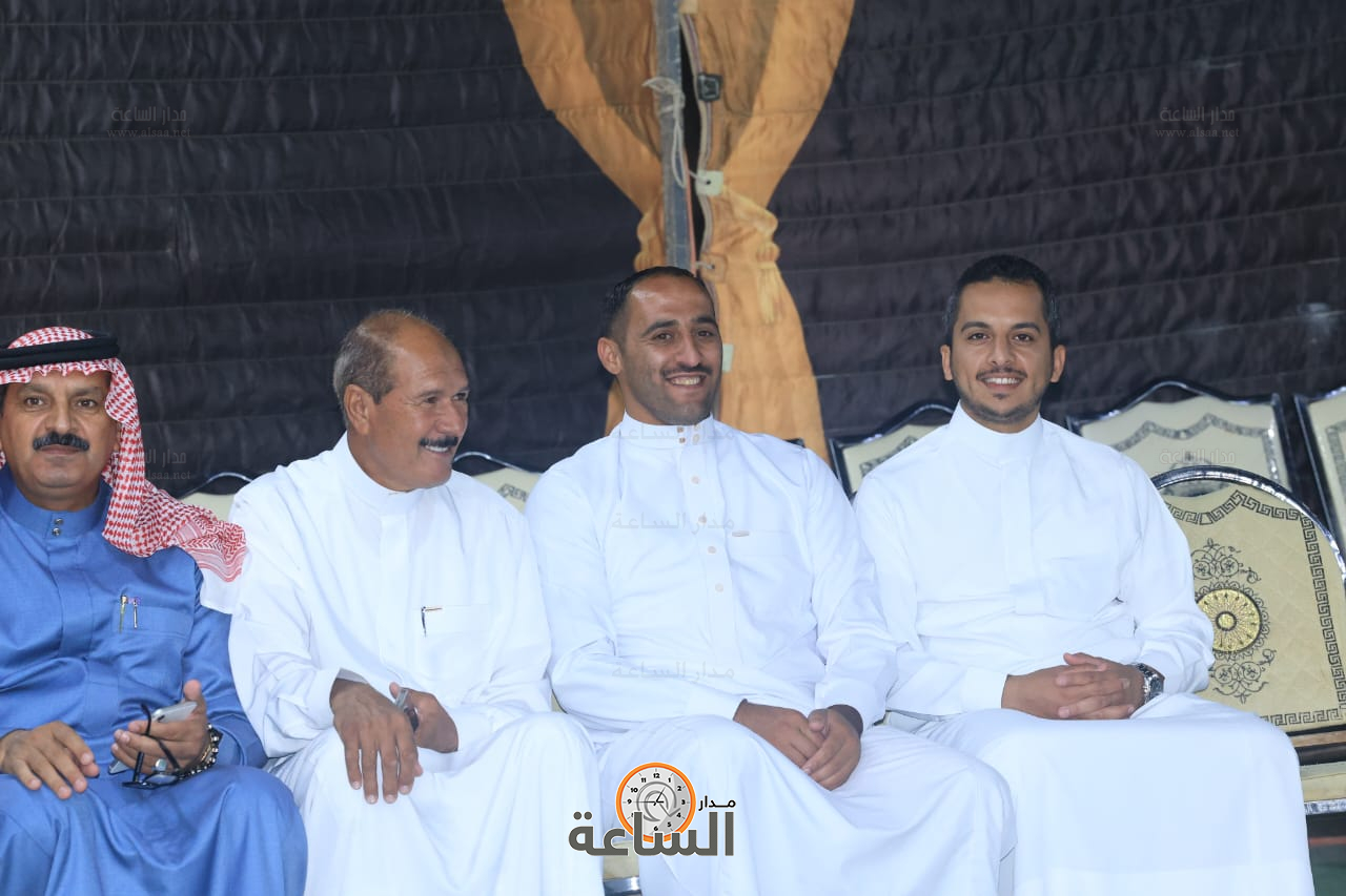 Madar Al-Saa Images 0.7210908654489915