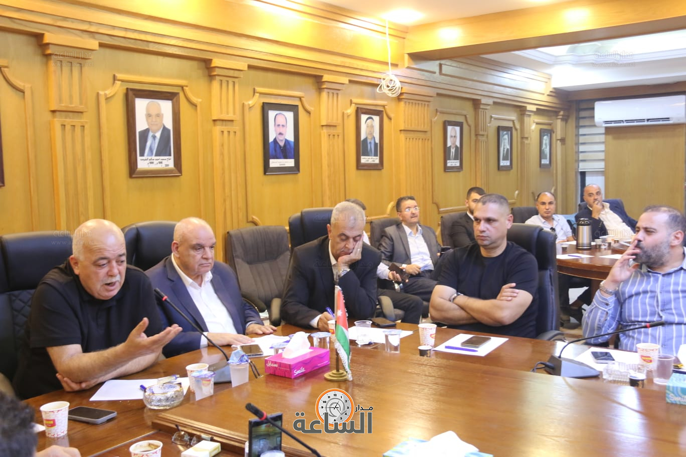 Madar Al-Saa Images 0.4676819414103569