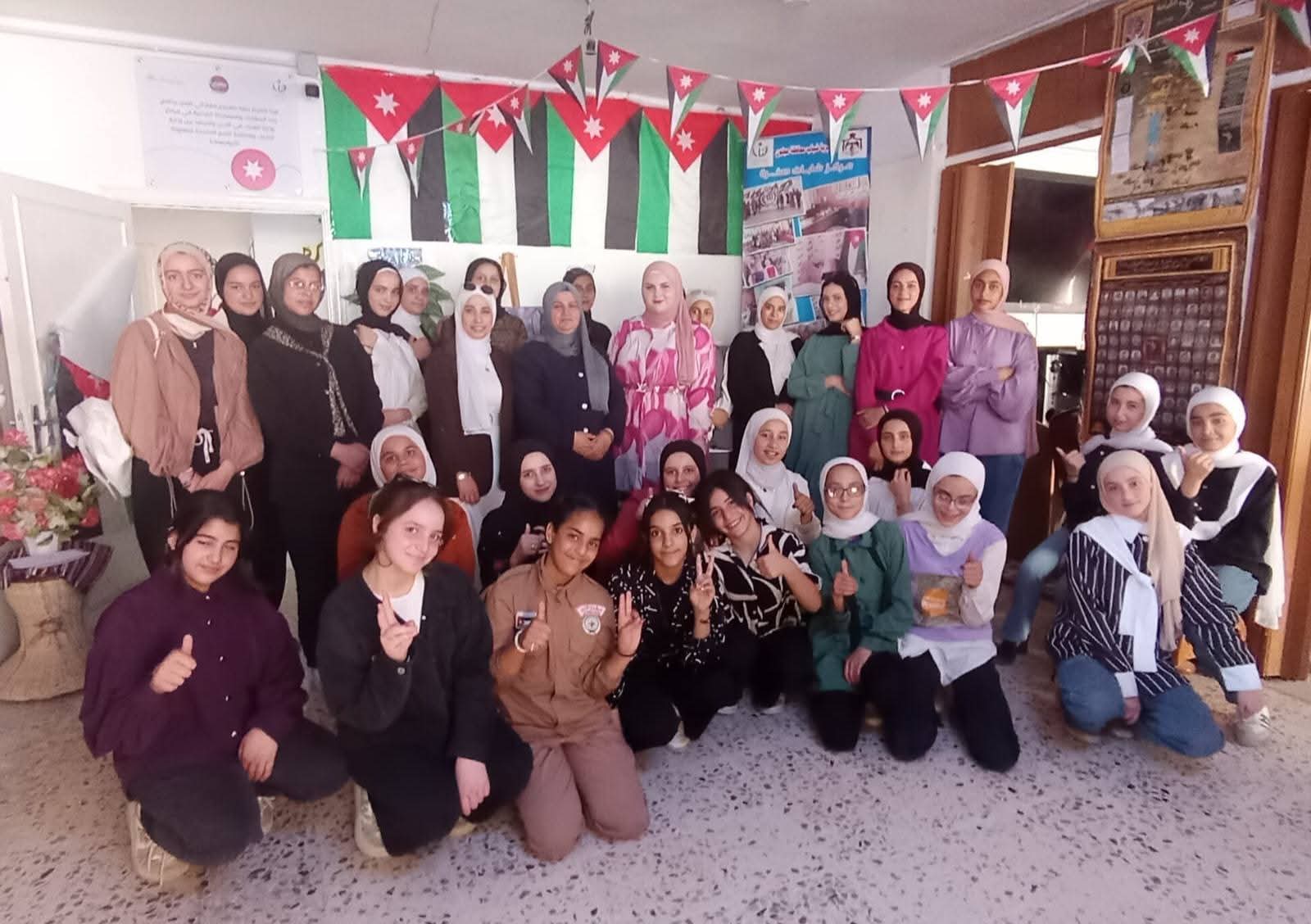 Madar Al-Saa Images 0.8125737517723362