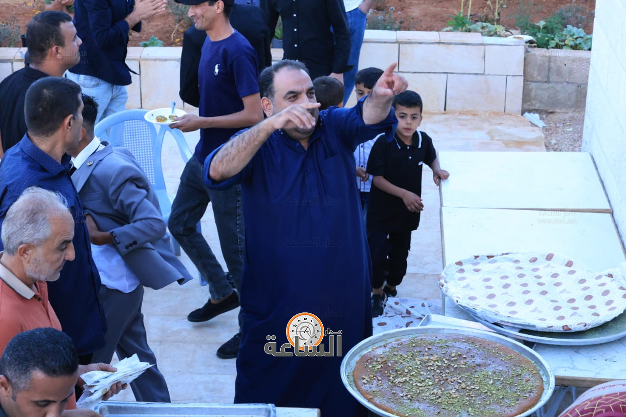 Madar Al-Saa Images 0.8423368870523149