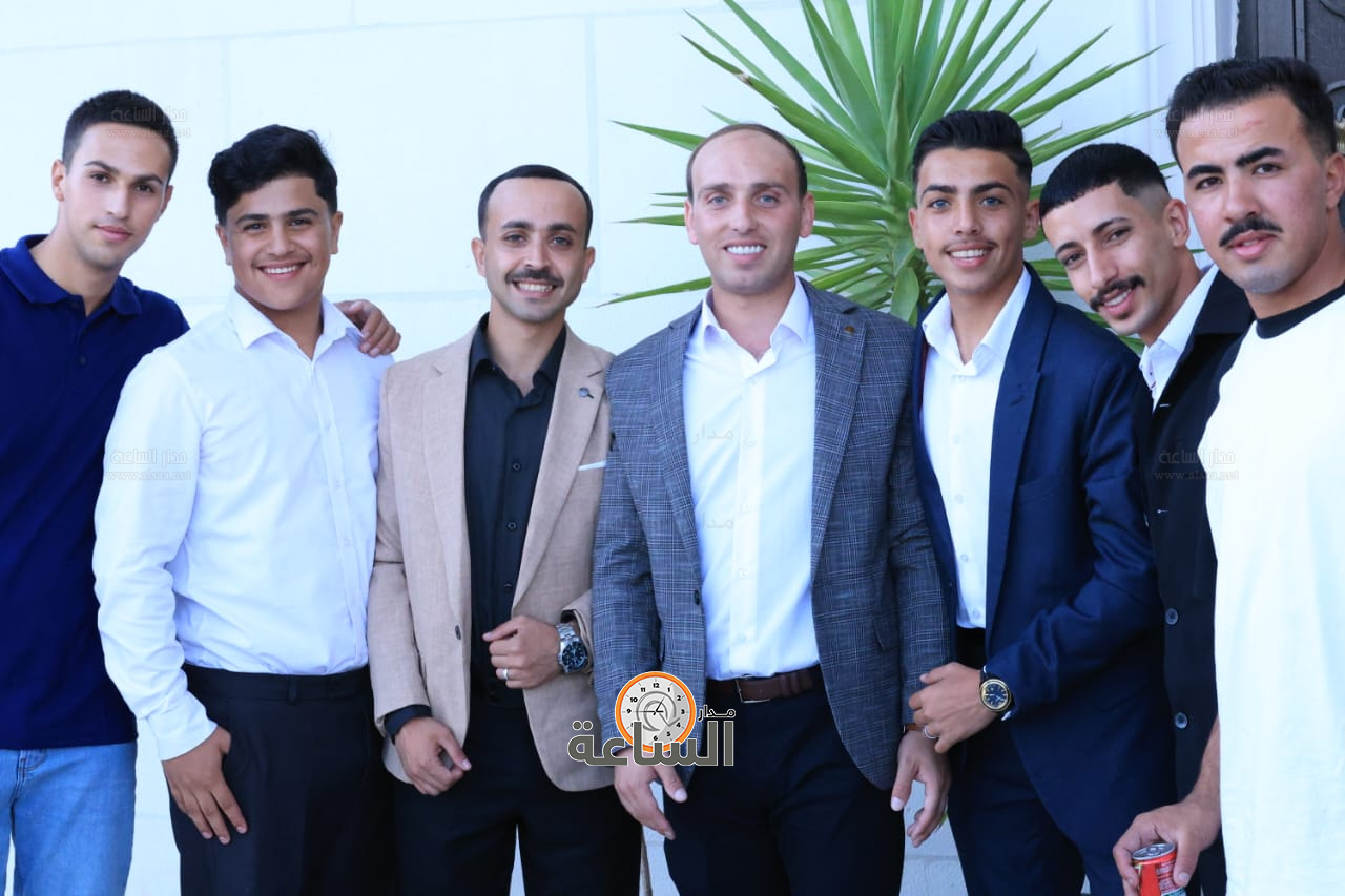 Madar Al-Saa Images 0.5049351228375635