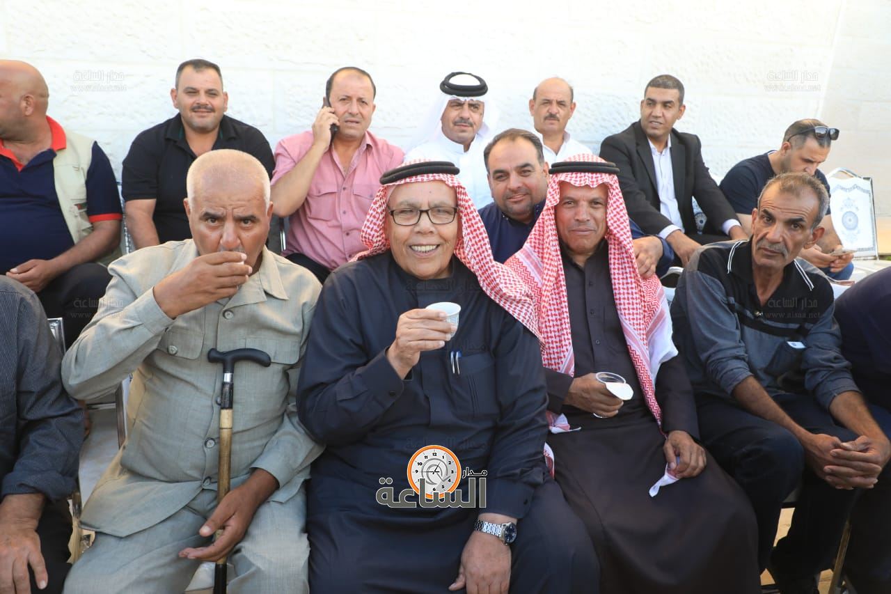 Madar Al-Saa Images 0.37984780835312115