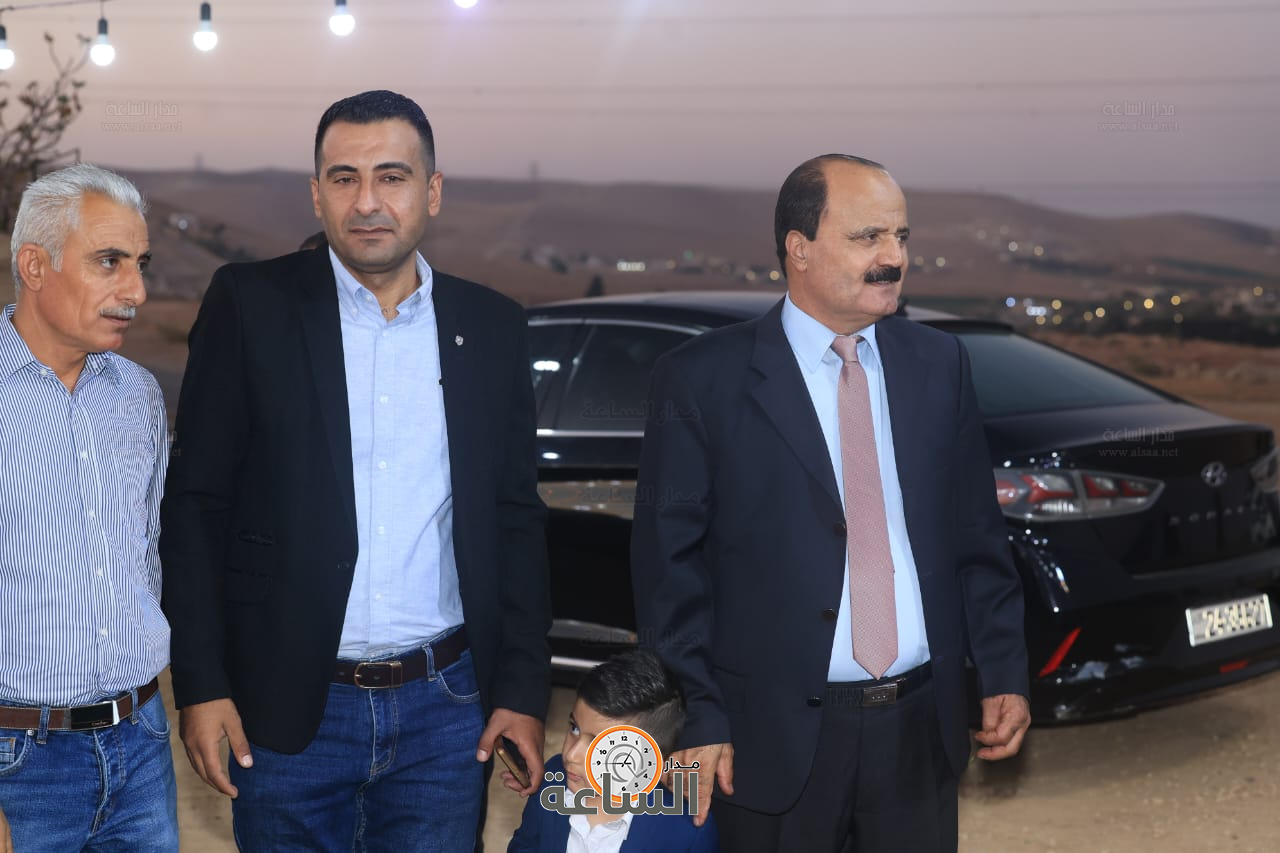 Madar Al-Saa Images 0.0017103099513190445