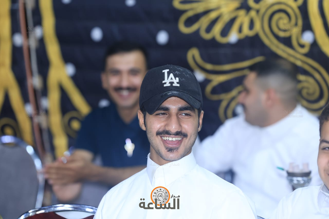 Madar Al-Saa Images 0.7076776201530468