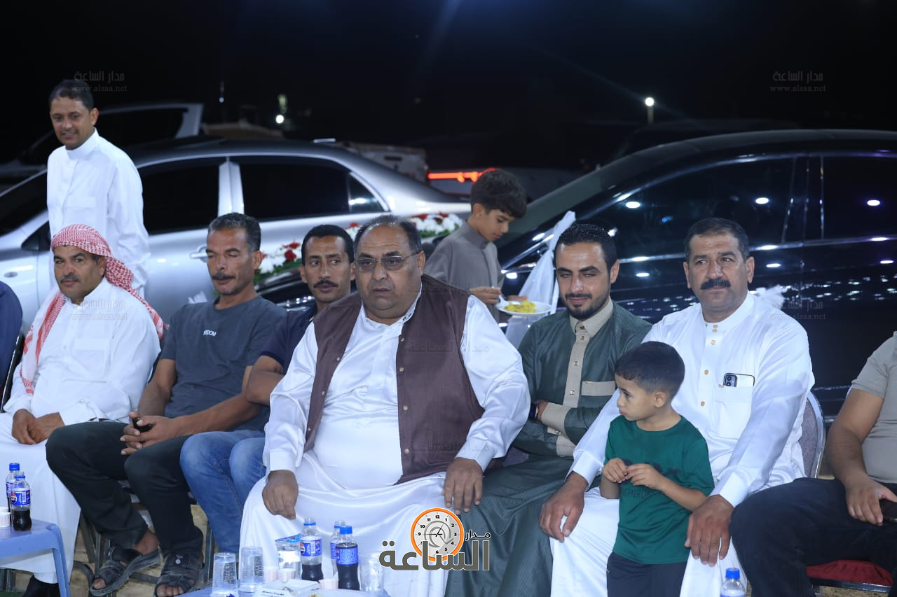 Madar Al-Saa Images 0.7346456739279443