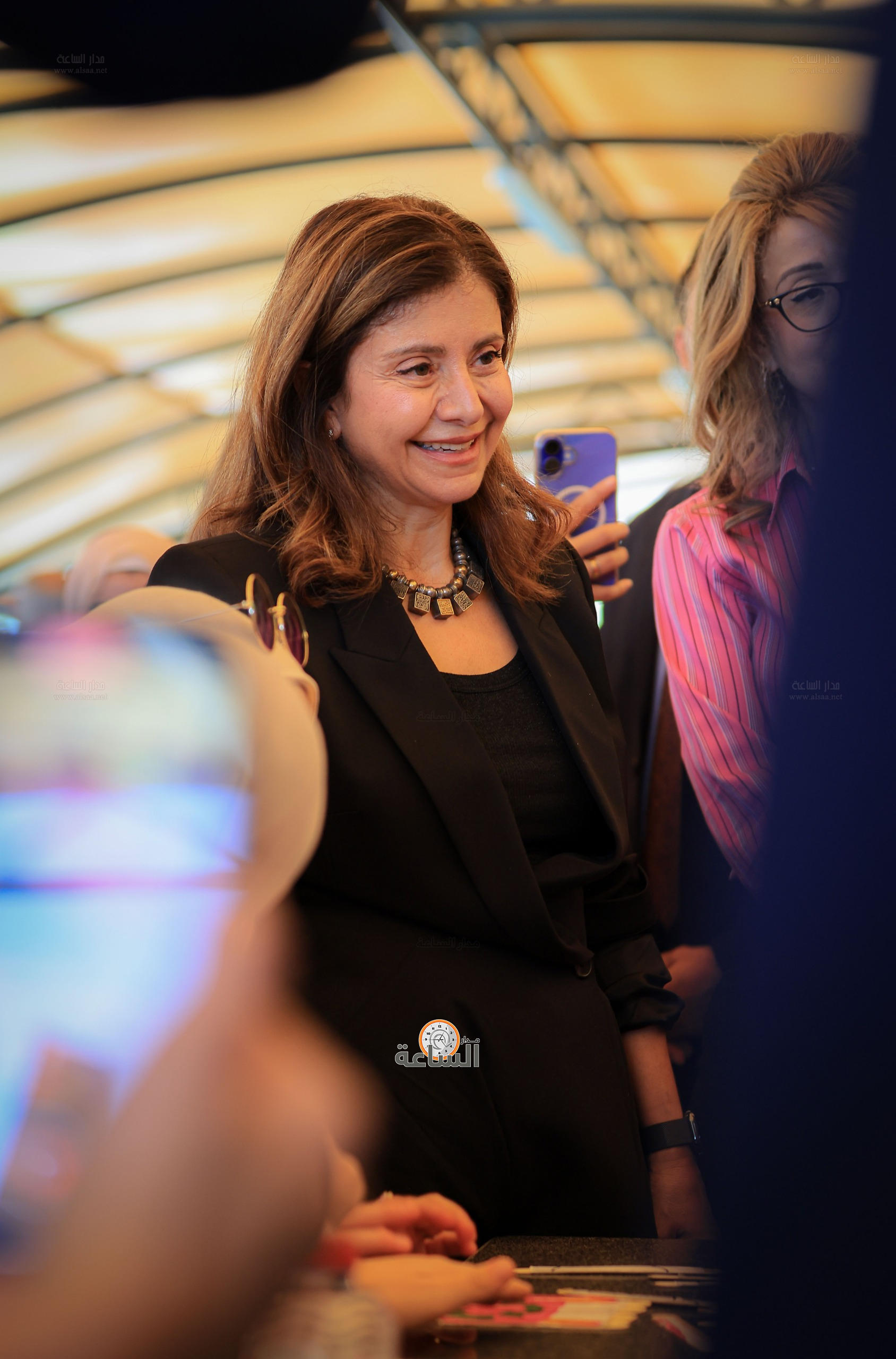 Madar Al-Saa Images 0.8591501812369535