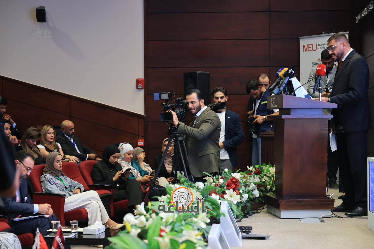 Madar Al-Saa Images 0.9930074128799035