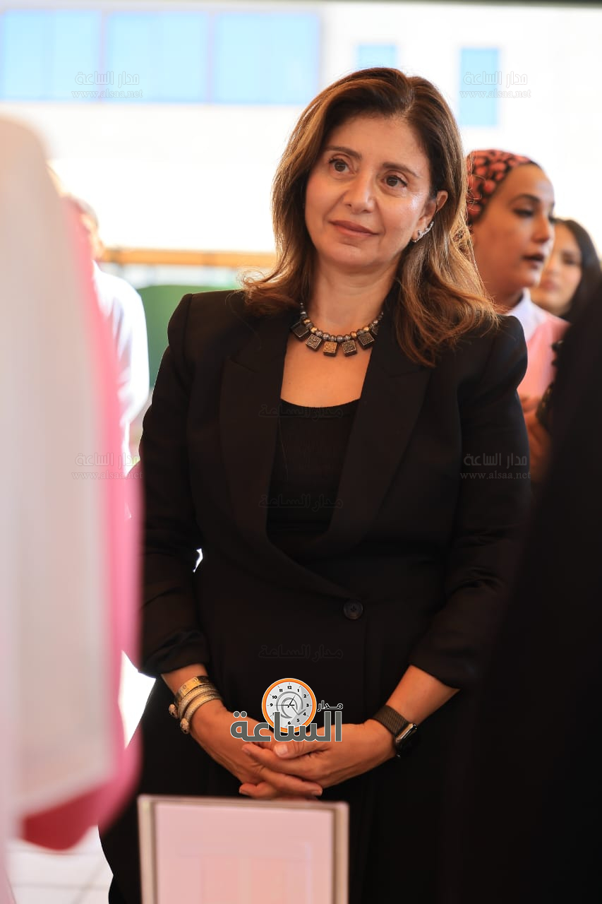 Madar Al-Saa Images 0.18480448742647593