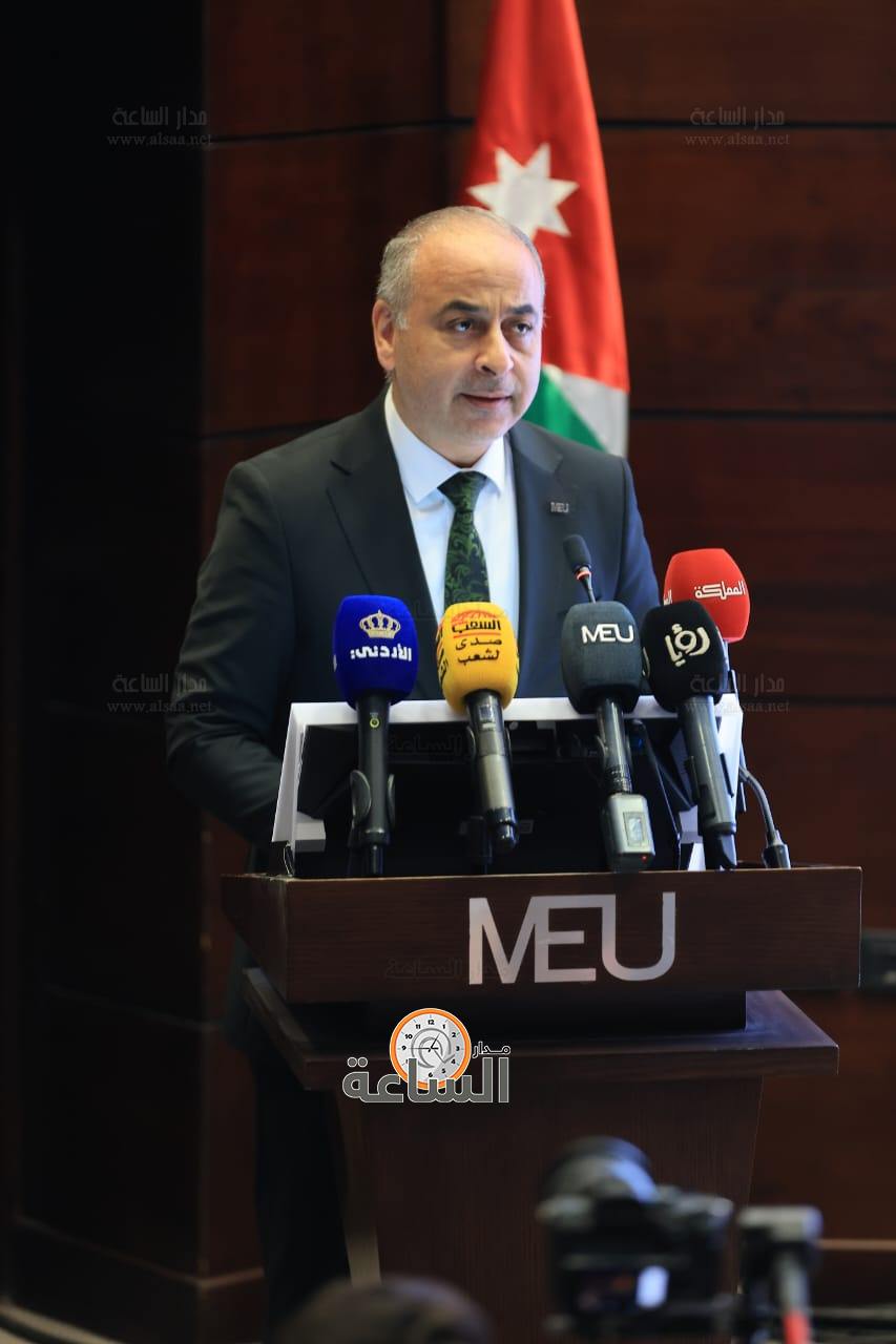 Madar Al-Saa Images 0.7148936372492741