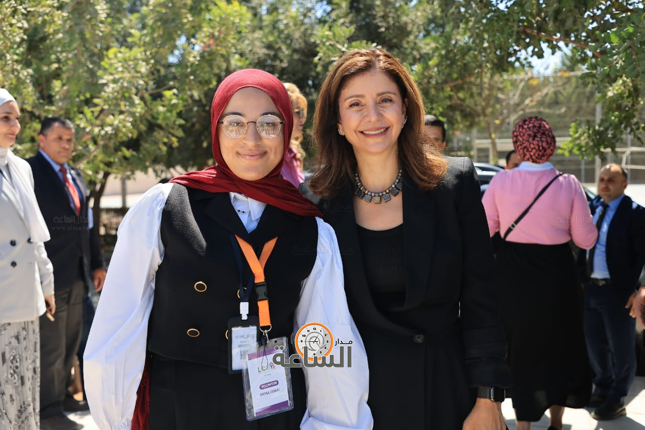 Madar Al-Saa Images 0.37622167033995135