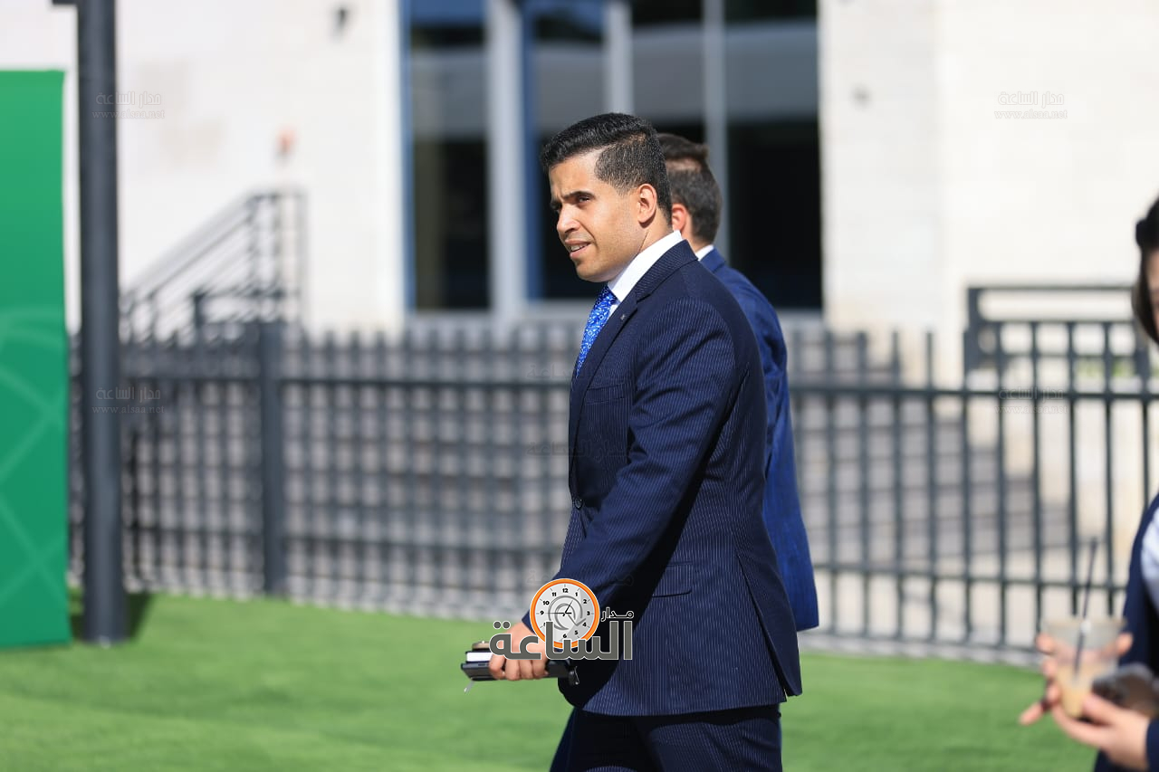 Madar Al-Saa Images 0.44447645101873345