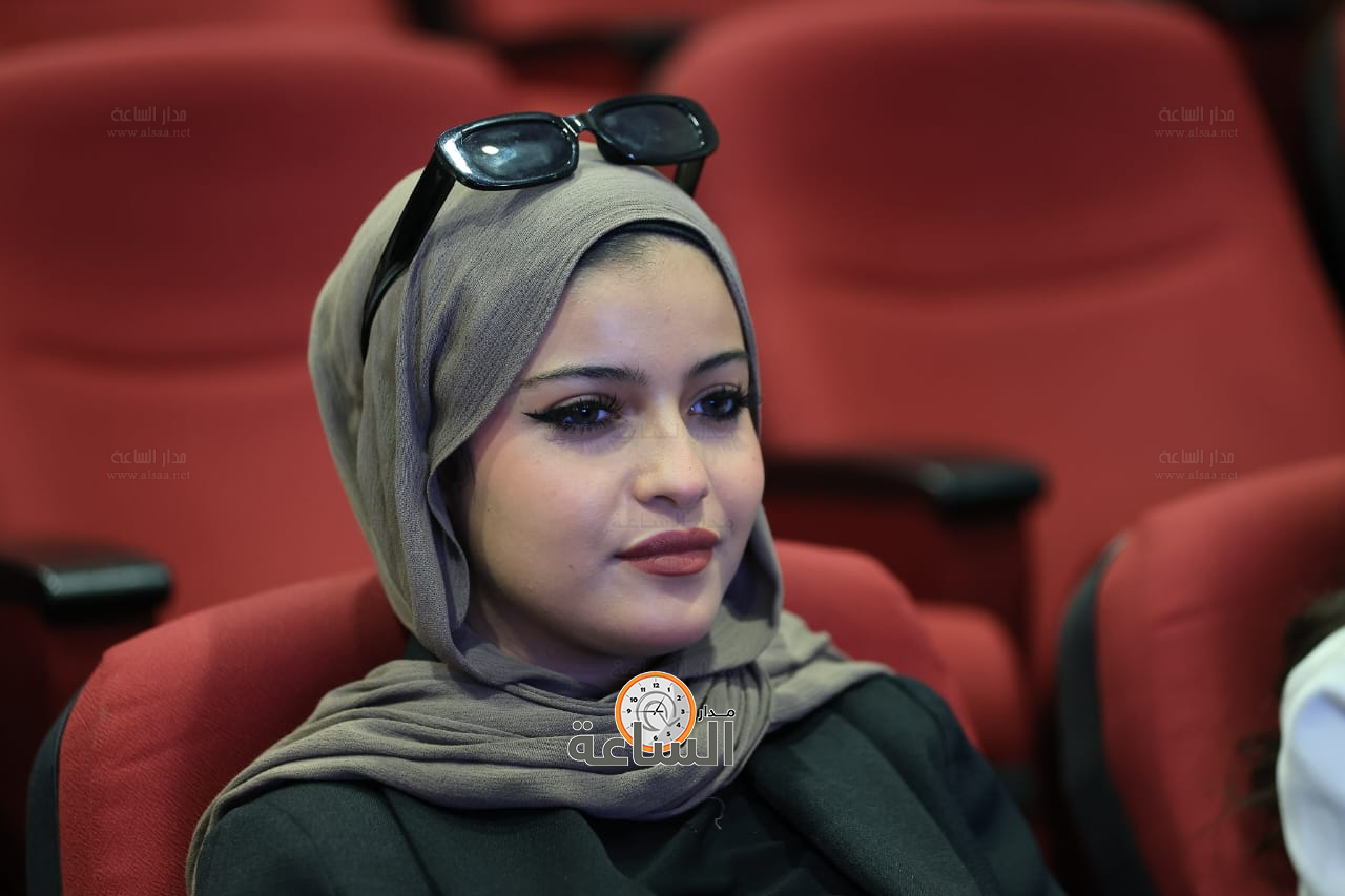 Madar Al-Saa Images 0.5792572908289049