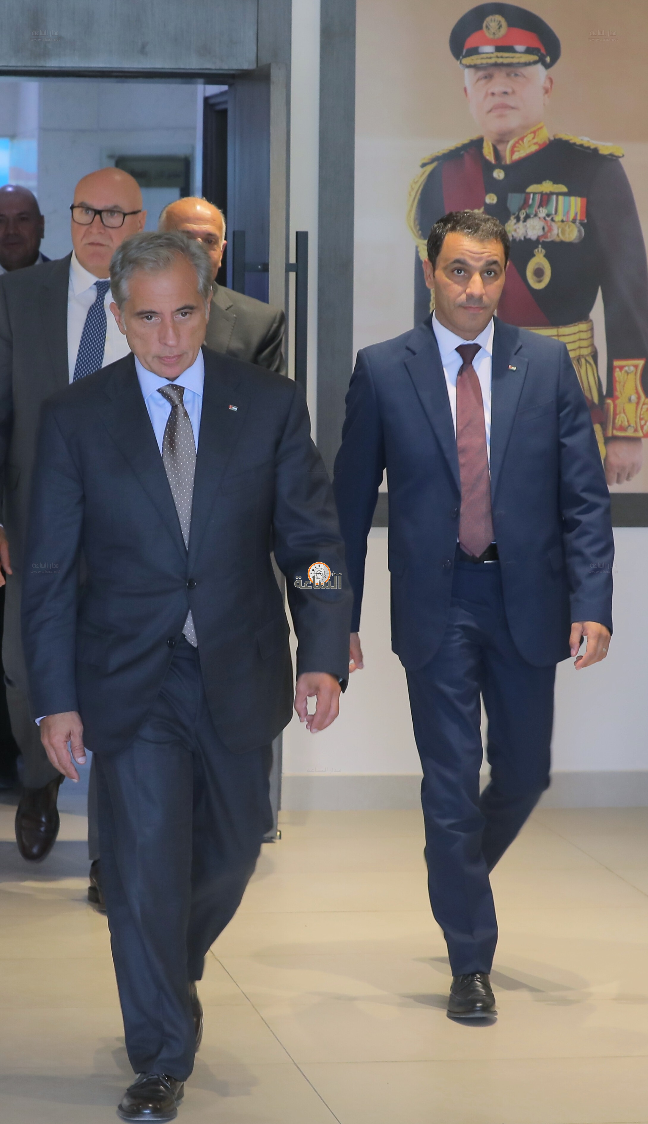 Madar Al-Saa Images 0.859036040041453