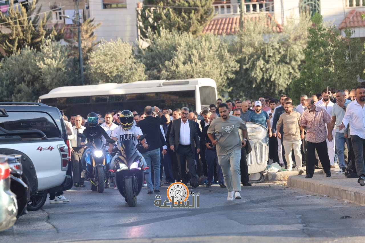 Madar Al-Saa Images 0.05625093274196569