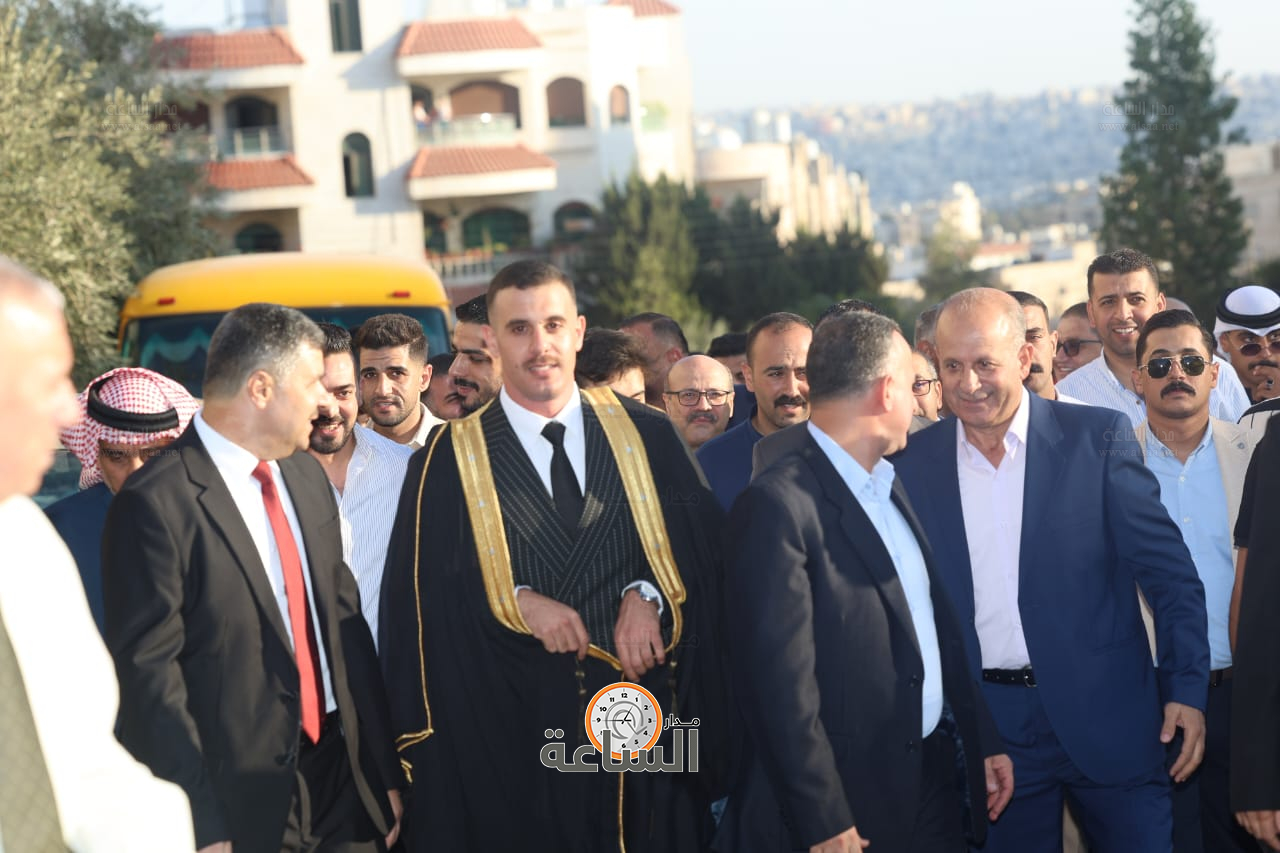 Madar Al-Saa Images 0.3877537003992436