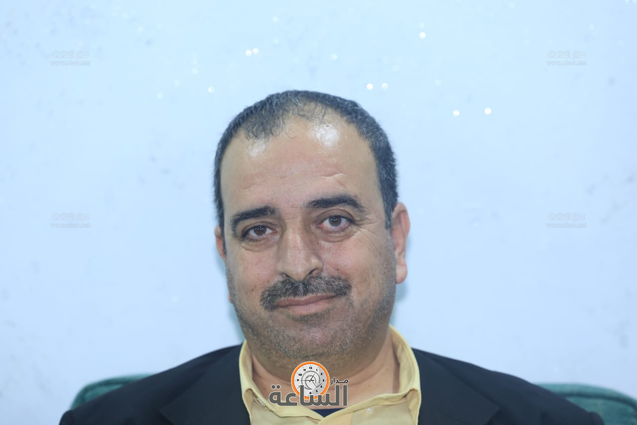 Madar Al-Saa Images 0.9240807055214785