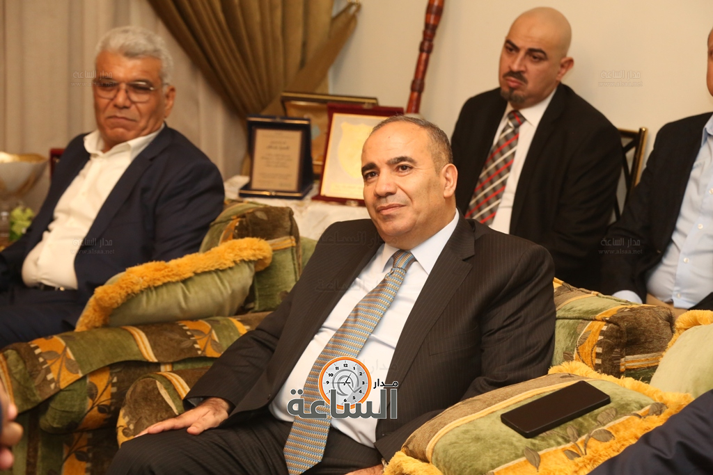 Madar Al-Saa Images 0.09235338147426675