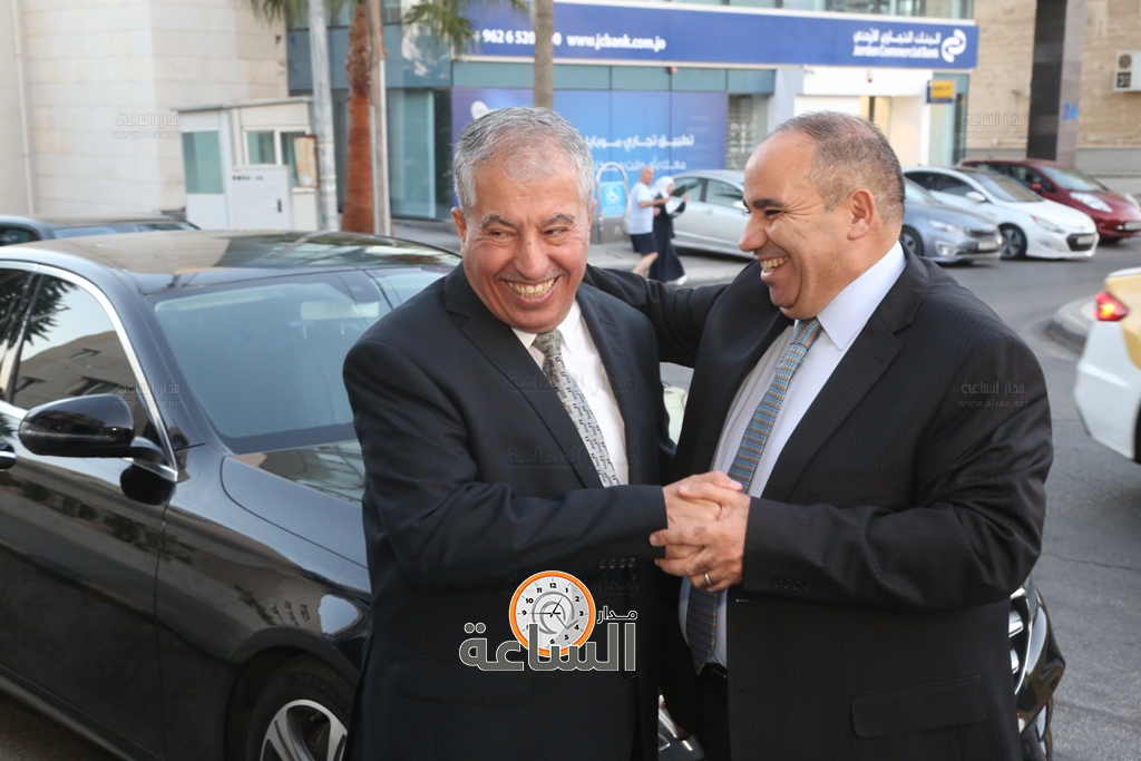 Madar Al-Saa Images 0.1351872951020383