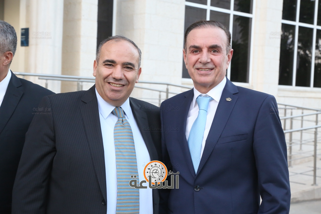 Madar Al-Saa Images 0.5414397184416094