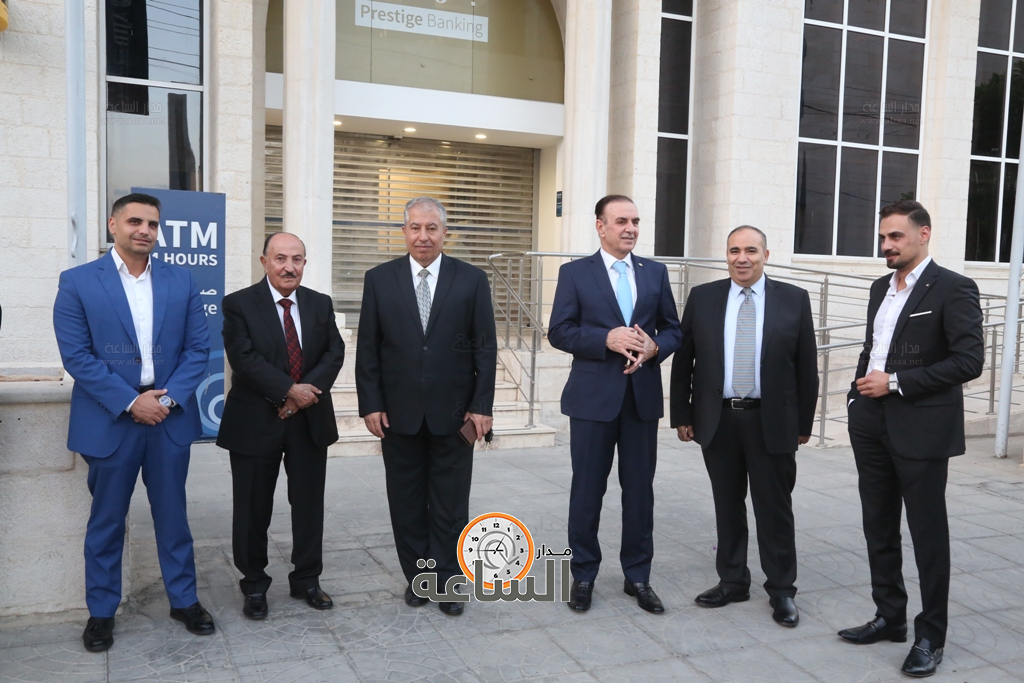 Madar Al-Saa Images 0.7381639426811538