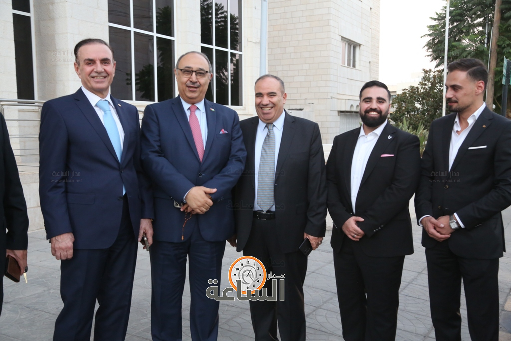 Madar Al-Saa Images 0.8010806039130248