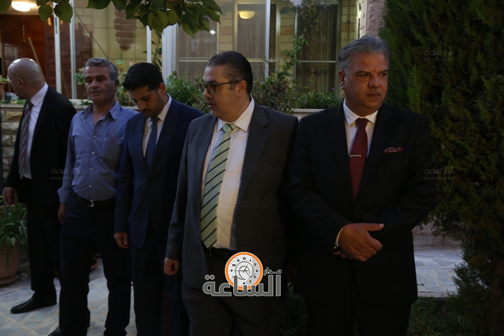 Madar Al-Saa Images 0.21499970618519892