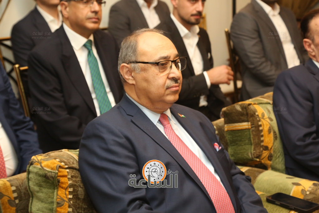 Madar Al-Saa Images 0.4900266171587665