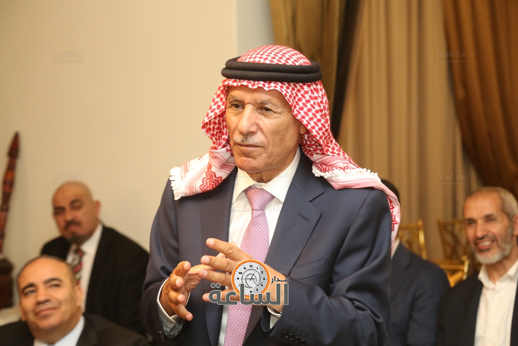 Madar Al-Saa Images 0.30618763368773605