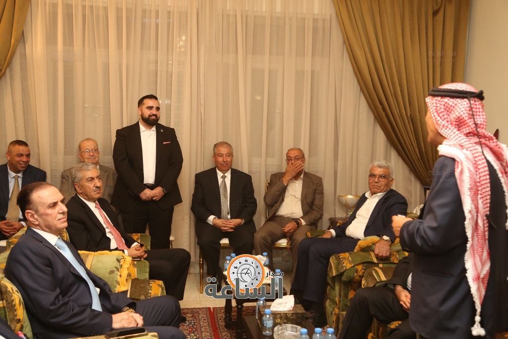 Madar Al-Saa Images 0.6299828830500237