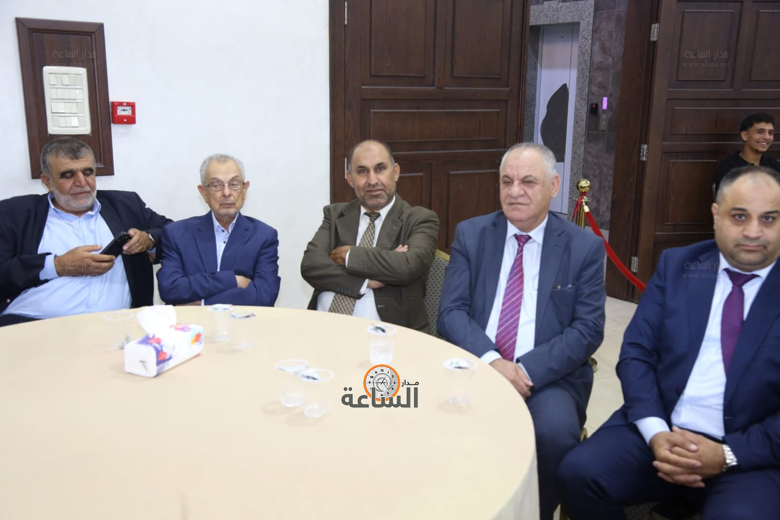 Madar Al-Saa Images 0.6779316627387757