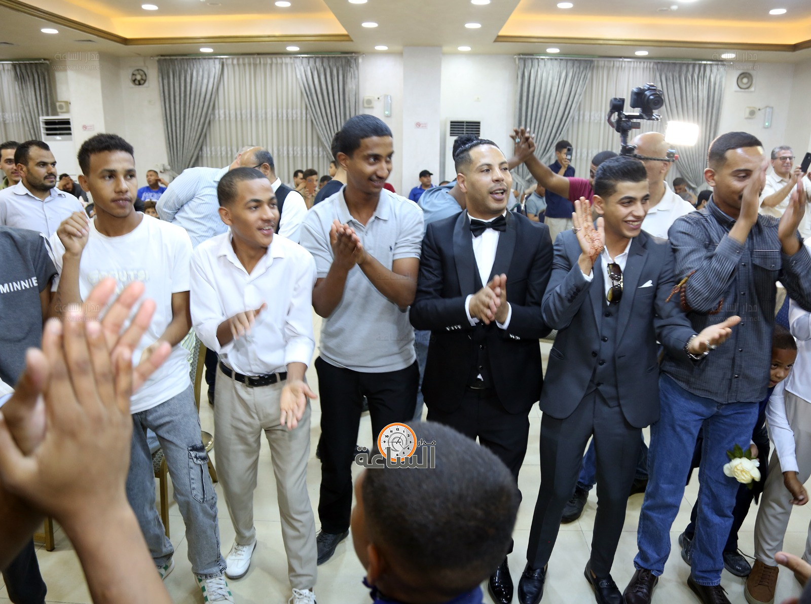 Madar Al-Saa Images 0.44155198832857667