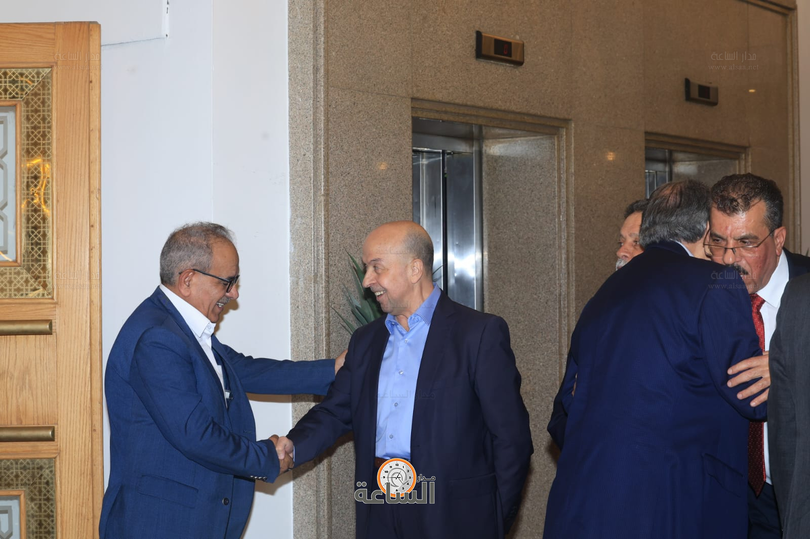 Madar Al-Saa Images 0.7318459027431261