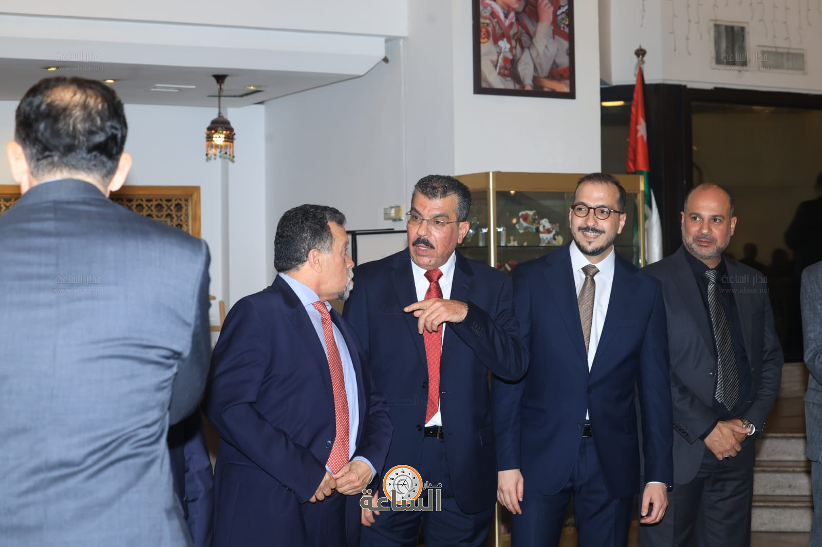 Madar Al-Saa Images 0.06373528294426933