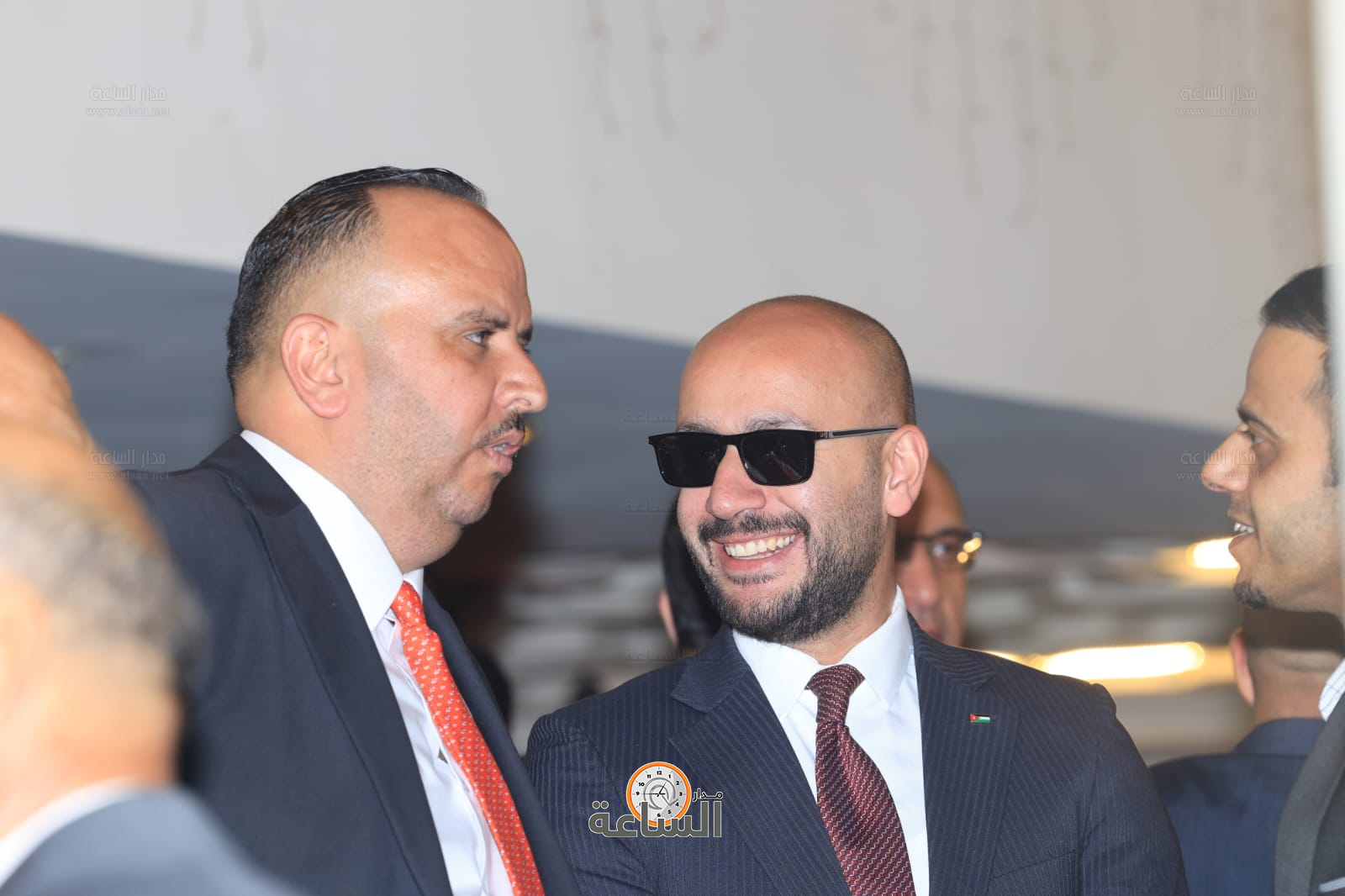 Madar Al-Saa Images 0.8537664177898504