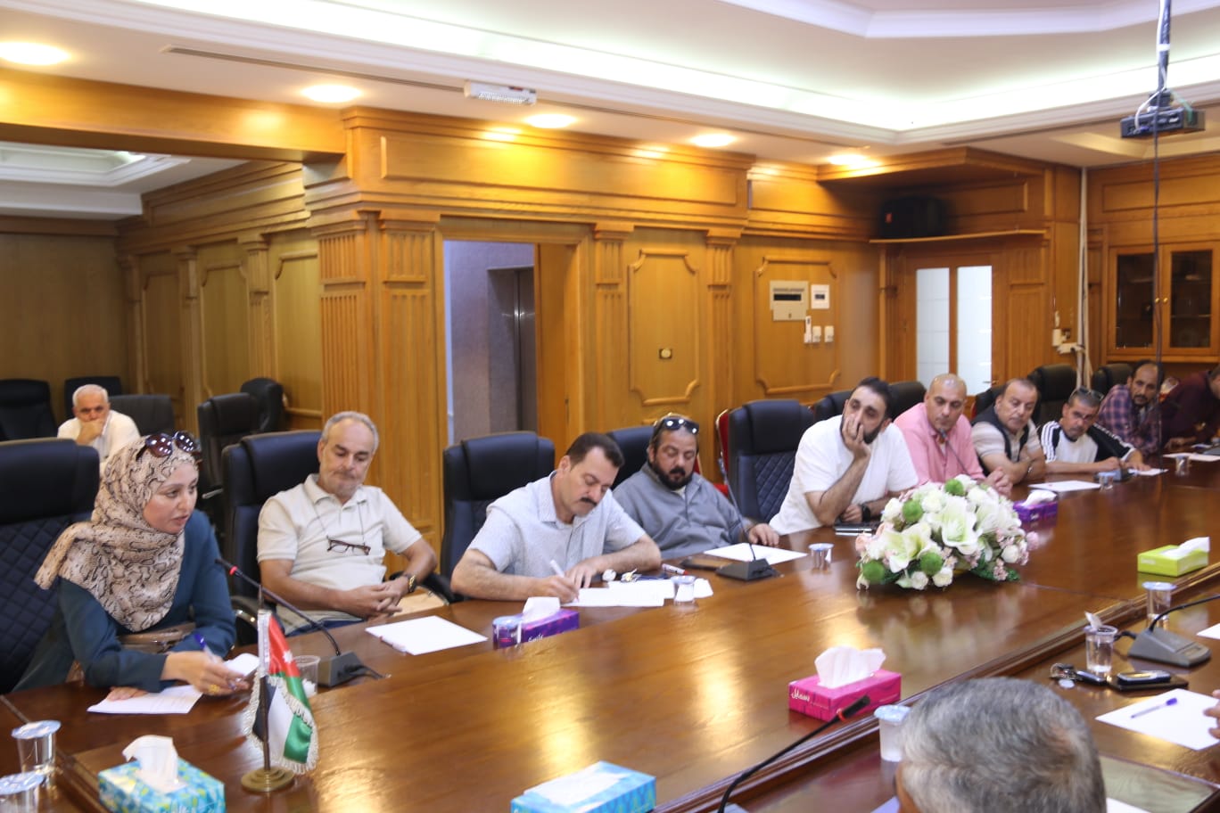 Madar Al-Saa Images 0.2783642670338776