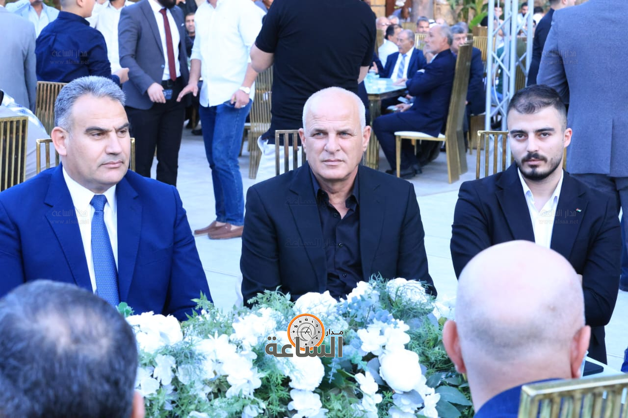 Madar Al-Saa Images 0.11833445385312569