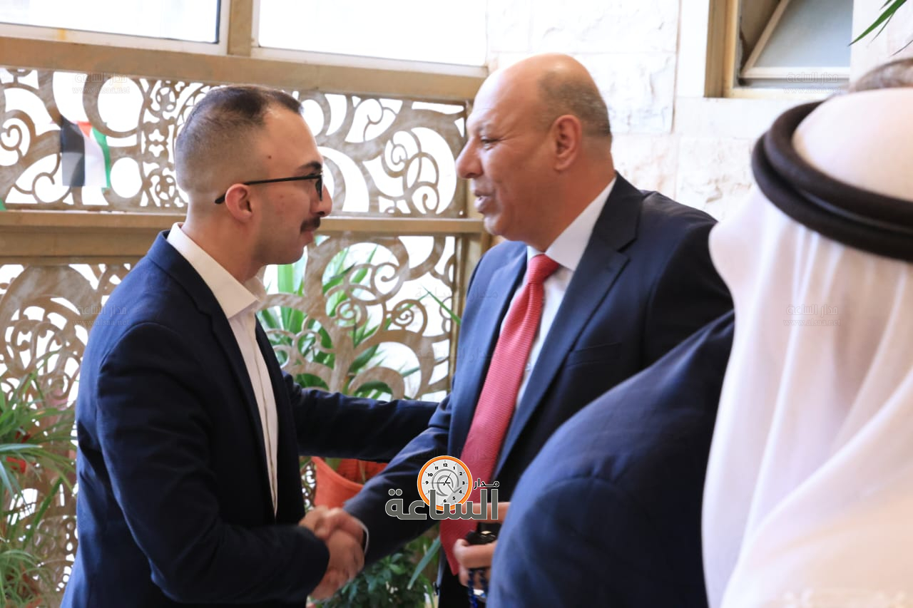 Madar Al-Saa Images 0.6870275347763413