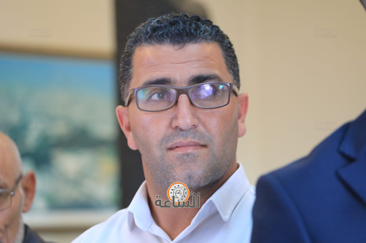 Madar Al-Saa Images 0.027568884442689567