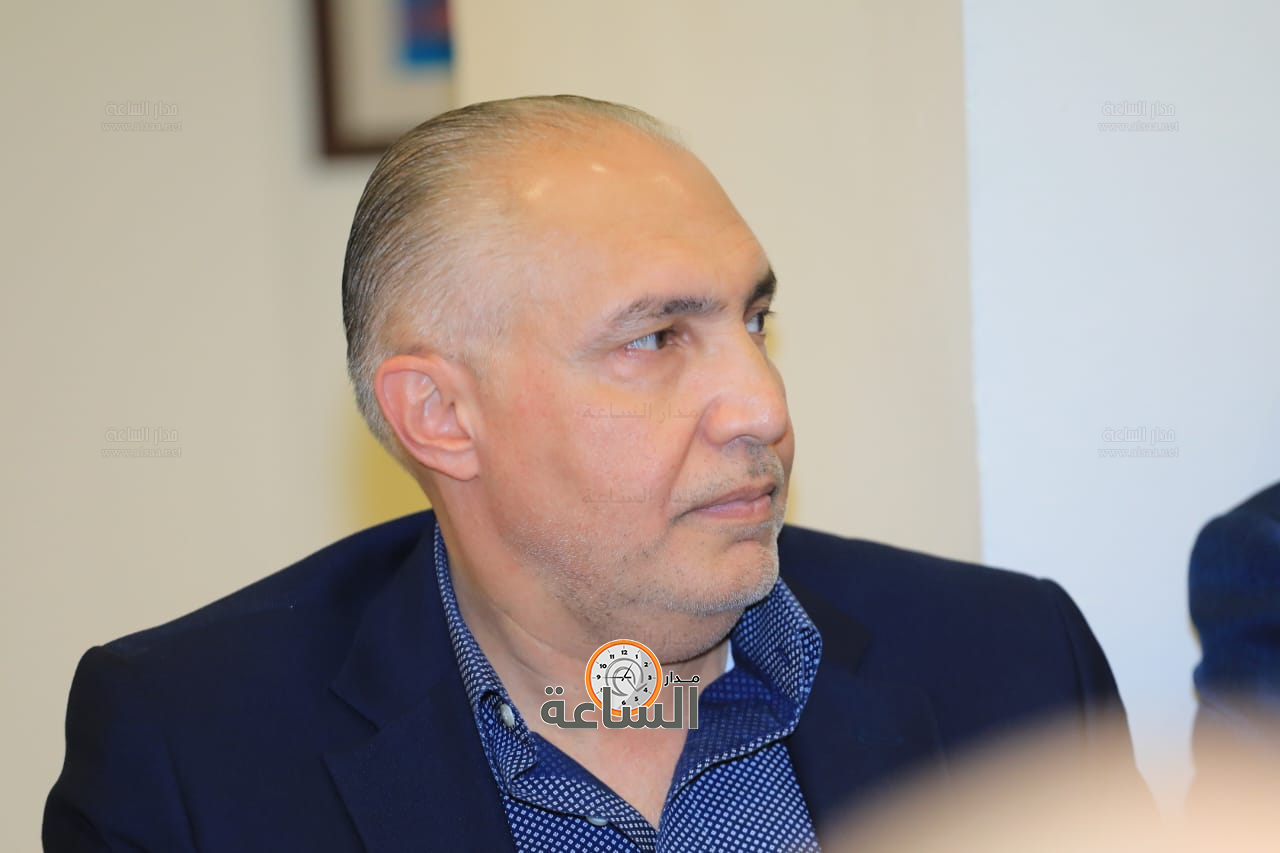 Madar Al-Saa Images 0.8765291101580087